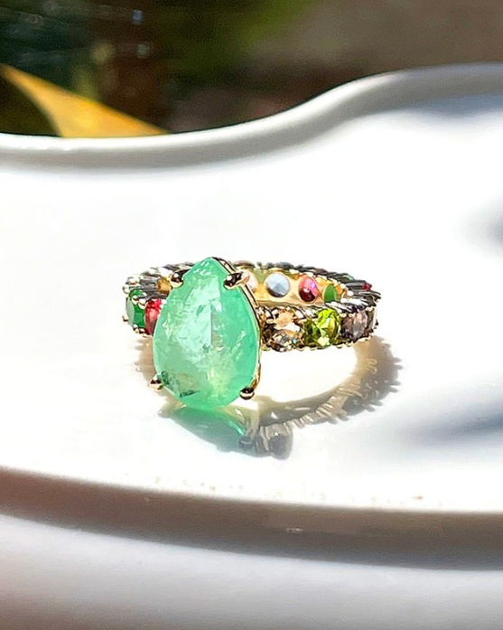 Colombian Emerald Teardrop Ring